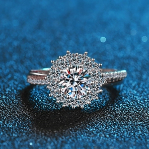 Bague luxueuse en argent S925 moissanite 1ct fleur de soleil avec double halo brillant