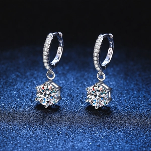 Boucles d'Oreilles Créoles en Argent Sterling 925 Moissanite Classique Serti à Six Griffes Strass Coupe Ronde Bijoux Femmes