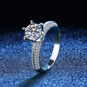 Luxurious 925 Sterling Silver Moissanite Ring For Women Six-Prong Crown Setting Engagement Wedding Finger Ring Sparkling Jewelry