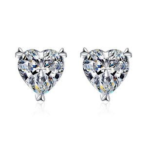 Sparkling S925 sterling silver heart-shaped moissanite stud earrings with 3-prong setting