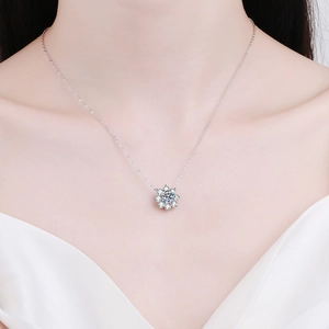 Elegant S925 sterling silver sunflower necklace featuring a 1-carat moissanite pendant
