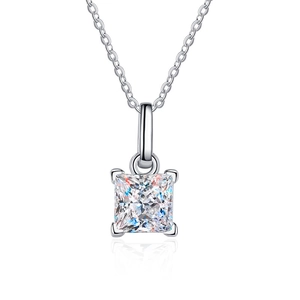 Collier avec pendentif moissanite taille princesse en argent S925 avec chaîne gourmette