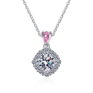 Collier en argent S925 avec moissanite couleur D et pendentif poire rose brillant
