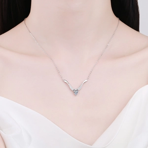 Elegant S925 sterling silver Mobius necklace with heart-shaped Moissanite stone pendant