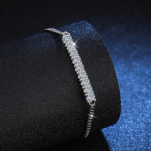 Elegant S925 sterling silver Cuban bracelet with sparkling 3mm round moissanite stones