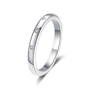 Elegant s925 silver moissanite ring with three stones and minimalist platinum plating