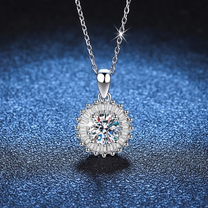 Collier en Argent Sterling 925 Moissanite pour Femmes Luxueux Pendentif Tournesol Chaîne avec Fermoir en Strass Bijoux Cadeau