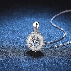 Collier luxe en argent 925 moissanite pendentif tournesol avec zircons baguettes