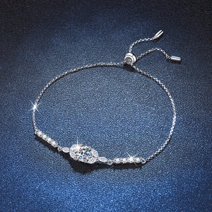 Bracelet S925 en argent sterling avec fleur en moissanite étincelante et fermoir réglable