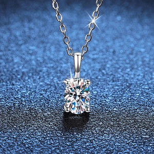 925 Sterling Silver Moissanite Pendant Necklace For Women Oval Cut Zirconia Simple Elegant Pigeon Egg Jewelry Gift