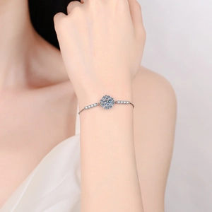 S925 sterling silver sun flower bracelet for women with brilliant moissanite stone