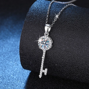 Collier Pendentif Clé en Argent Sterling S925 Avec Moissanite Taille Brillant Élégant Bijoux Forme de Clé Pour Femme Cadeau