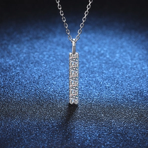 Elegant D Color Moissanite Bar Pendant Necklace For Women S925 Sterling Silver Inlaid Brilliant Stone Jewelry Gift