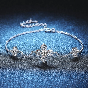 Luxury 925 Sterling Silver Moissanite Bracelet Four Leaf Clover Flower Adjustable Chain Elegant Jewelry Gift For Women