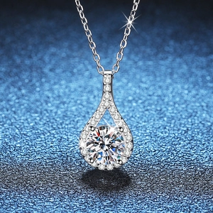 S925 Sterling Silver Moissanite Pendant Necklace For Women Angel Tears Water Drop Brilliant Round Cut D Color Moissanite Jewelry With GRA Certificate