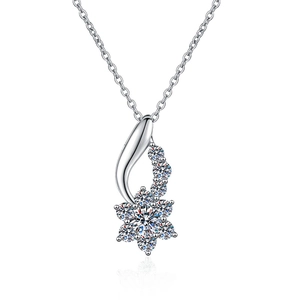 S925 sterling silver necklace featuring a sunflower pendant with a brilliant moissanite stone