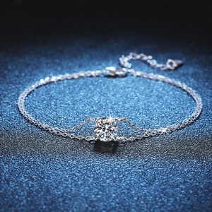 Bracciale a doppio strato in argento S925 con moissanite rotonda 1ct e castone a quattro griffe