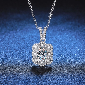 S925 Sterling Silver Moissanite Necklace Flower Bud Pendant D Color Moissanite Clavicle Chain Jewelry For Women Gift