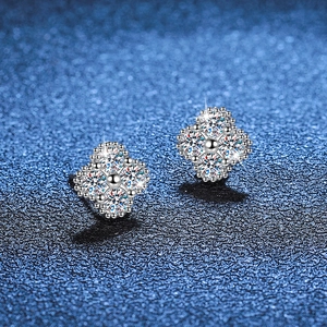 Elegant S925 sterling silver four-leaf clover moissanite stud earrings with micro-inlays