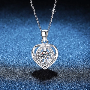 S925 Sterling Silver Moissanite Heart Pendant Necklace for Women 1 Carat Heart Shape Rhinestone Jewelry Valentine Day Gift