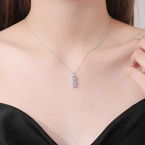 Elegant S925 sterling silver necklace featuring three stacked 1.5 carat moissanite stones