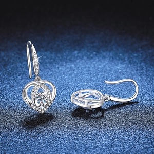 S925 sterling silver heart earrings with dancing moissanite stones on star background