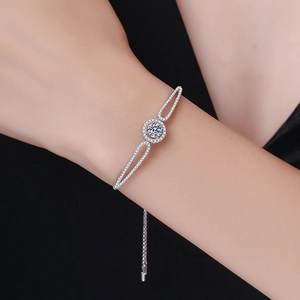 Bracelet élégant en argent sterling S925 avec moissanite et chaîne réglable pour femme