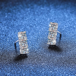 Three-stone vertical S925 sterling silver stud earrings with moissanite brilliant cut