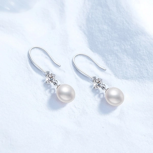 Elegant S925 silver hook earrings with white pearls and sparkling moissanite stones