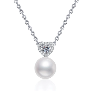 Elegant S925 sterling silver necklace featuring a heart diamond pendant and white pearl