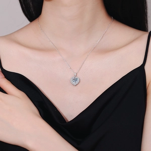 Sparkling 2 carat Moissanite heart pendant necklace in S925 sterling silver for women