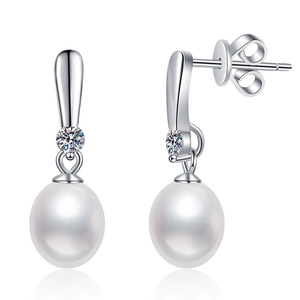 Moissanite and fresh water pearl earrings in S925 sterling silver with a sleek drop design