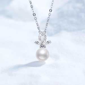 925 Sterling Silver Freshwater Pearl Necklace Elegant Moissanite Crown Pendant Jewelry For Women Daily Banquet Party Accessories