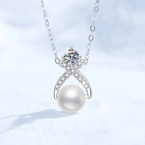 925 Sterling Silver Moissanite Freshwater Pearl Pendant Necklace Elegant Diana Style Rhinestone Cross Necklace For Women