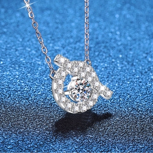 Classic S925 silver necklace with pig nose pendant and brilliant 1 carat moissanite center stone