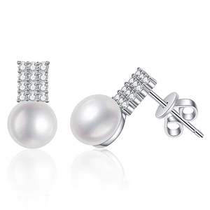 925 silver square sugar stud earrings with moissanite stones and pearl accents