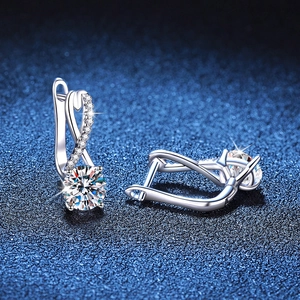 Elegant S925 sterling silver figure 8 earrings with sparkling round moissanite stones