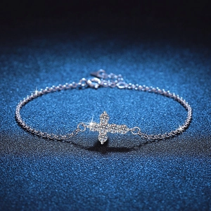 S925 sterling silver 1ct Moissanite cross bracelet with adjustable chain for women
