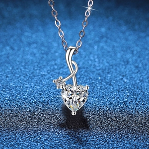 Collier Pendentif Moissanite en Forme de Cœur en Argent Sterling S925 pour Femme Pierre Taille Cœur D Couleur VVS1 Bijoux