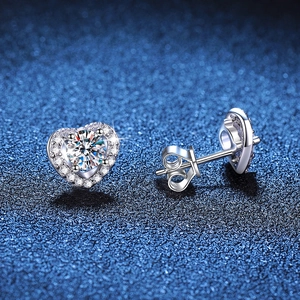 Sparkling S925 sterling silver heart-shaped stud earrings with round moissanite centers