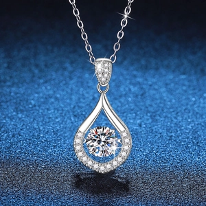 S925 Sterling Silver Moissanite Necklace For Women Water Drop Dancing Stone Pendant Elegant 1 Carat D Color Jewelry Gift