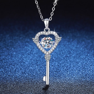 925 Sterling Silver Heart Key Moissanite Pendant Necklace For Women Elegant Dancing Stone High Sense Luxury Jewelry Gift