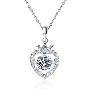 Collier en argent S925 avec pendentif cœur couronne et moissanite scintillante 1ct