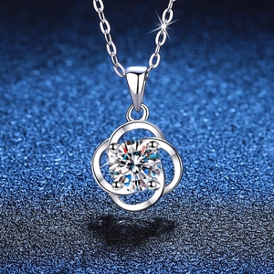 Collier Pendentif en Moissanite Argent Sterling S925 pour Femme 1 Carat Fleur Tourbillonnante Bijoux Rotatifs Cadeau de la Saint-Valentin