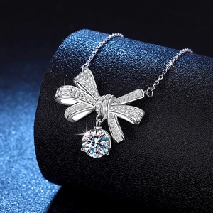 925 Sterling Silver Bowknot Pendant Necklace Moissanite Inlaid Sparkling Jewelry For Women Fashion Commuter Accessories Gift