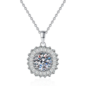 Collier élégant en argent sterling S925 avec pendentif tournesol et moissanite 1ct