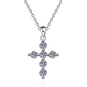 Sparkling S925 silver necklace featuring a 1 carat cross pendant set with Moissanite stones