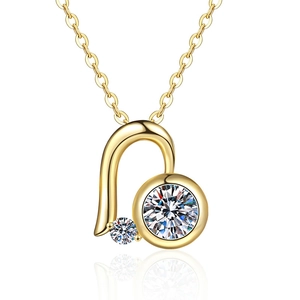 Collier en argent S925 doré avec pendentif en forme de cœur et pierre de moissanite