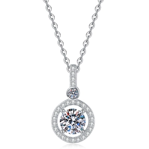 Elegante collana in argento 925 con pendente in moissanite da 1 carato colore D