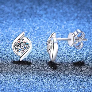 Classic 1 carat Moissanite stud earrings in S925 sterling silver with round cut stones